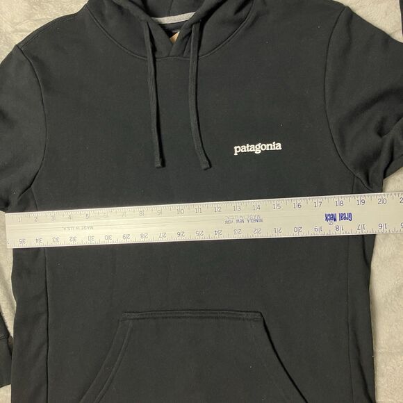 Patagonia Hoodie Mens S Black Fitz Roy Horizons Uprisal Outdoor Activewear Hike - Picture 7 of 14